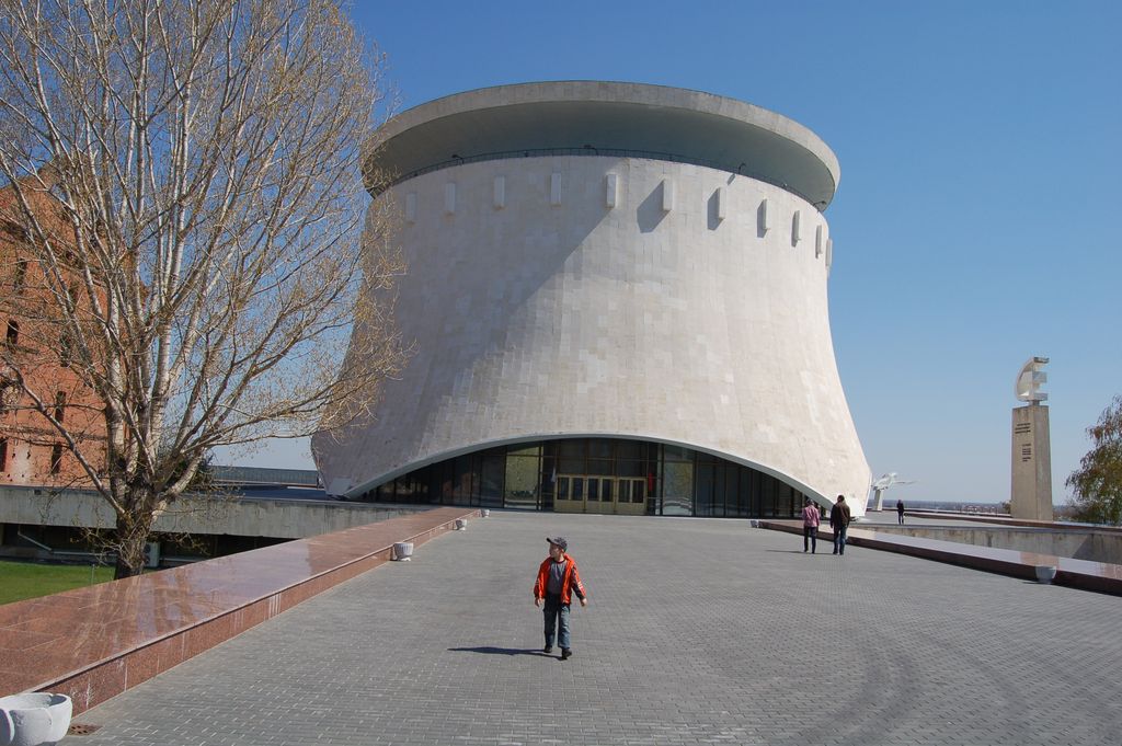 Город-герой Волгоград - Bergmann_in_Stalingrad_2010_6.JPG