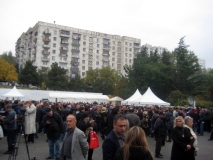 Акция поддержки у здания телекомпании Рустави-2