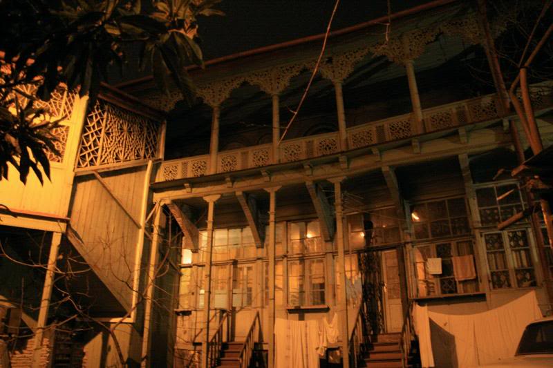 Прогулка по Тбилиси - night_old_tbilisi_8.jpg