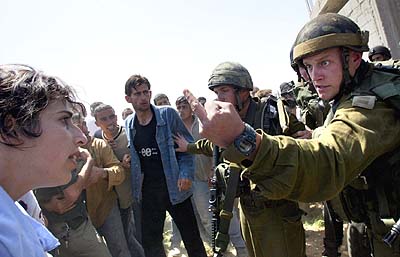 События в Израиле - soldier_finger.jpg