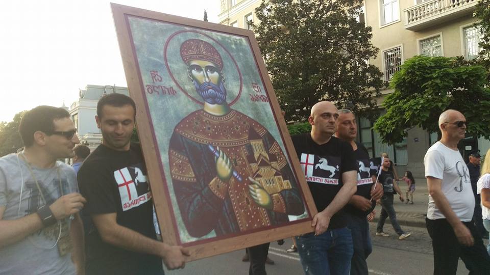 Проявления ксенофобии и расизма в Грузии - грузинский марш-2.jpg