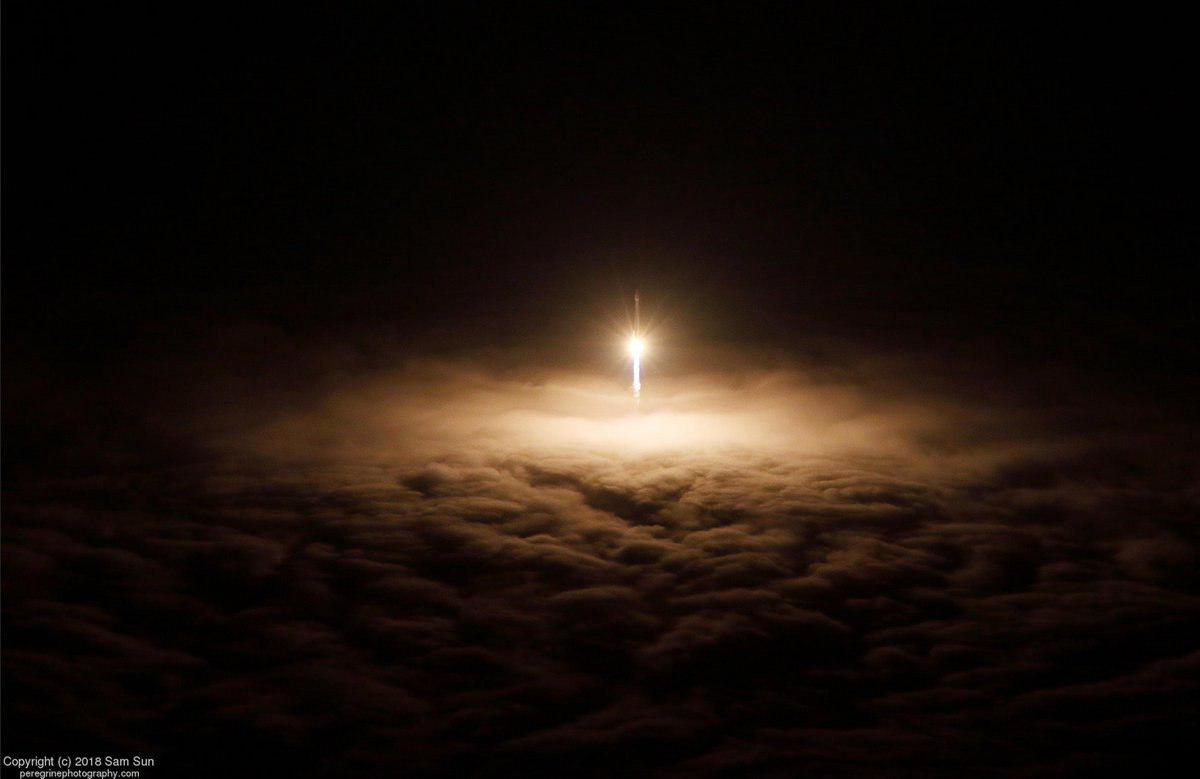 Кнопка шедевр  - Ракета Atlas V во всей своей красе.jpg