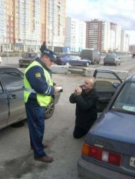 Аварии и как их избежать - BB56_w_qAKU.jpg