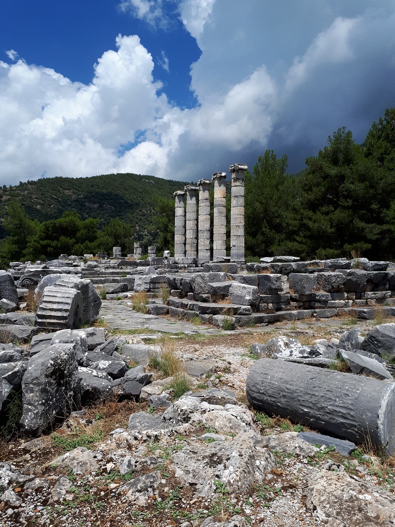 Турция Кушадасы июль 2018 фотоотчет - Храм Афины В Приенне.jpg