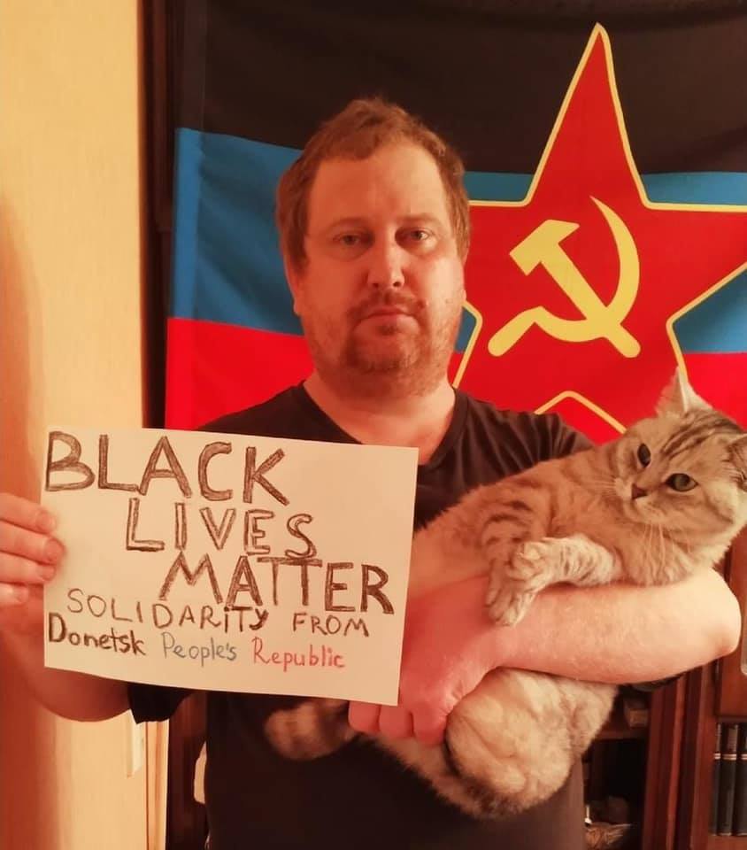 Российская оккупация Украины - антирасист.jpg
