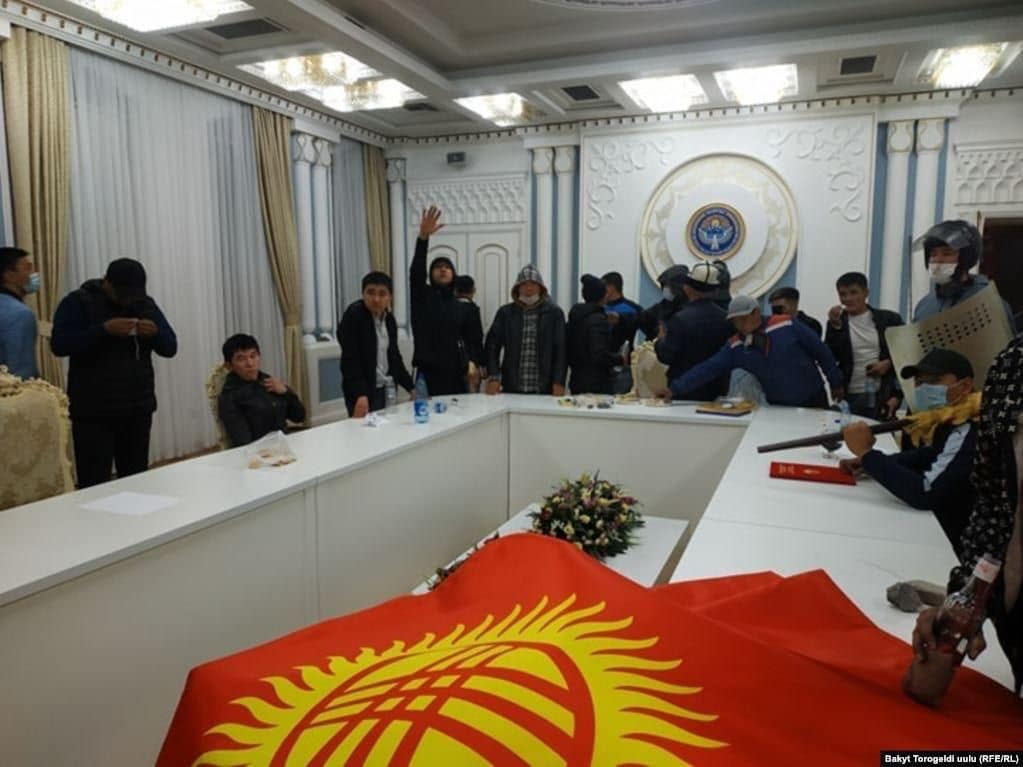 Кыргызстан - Kirgizstan.jpg