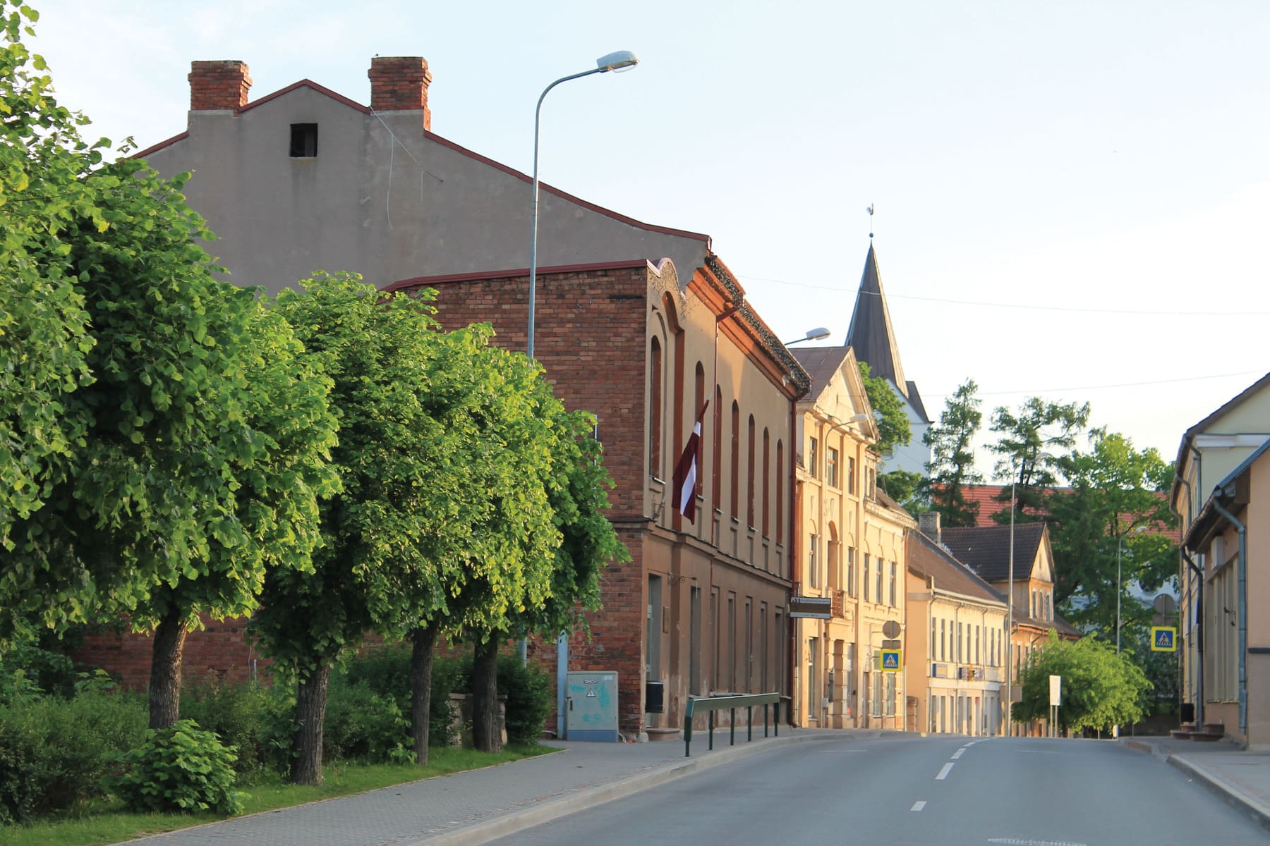 Латвия - Saldus-Bērnu-un-Jaunatnes-centrs.jpg