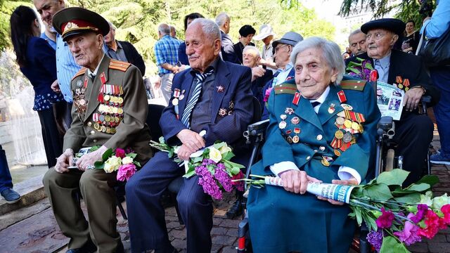 У нас есть такой праздник – День Победы - г3.jpg