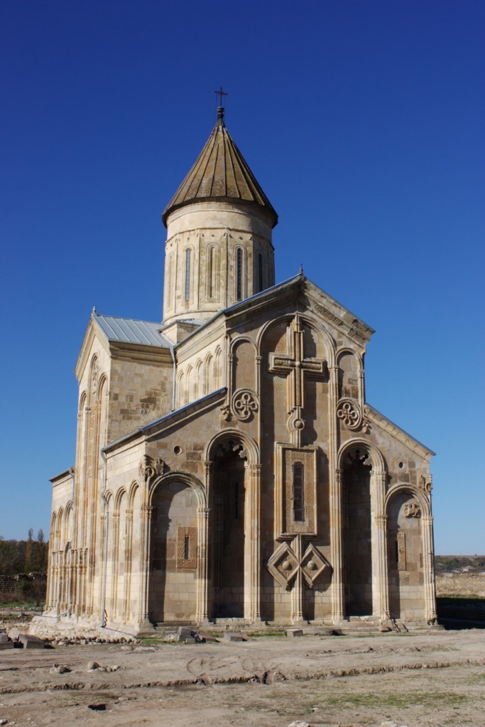 Правительство доверяет восстановление храма Баграта Андреа Б - Samtavisi_Cathedral.jpg