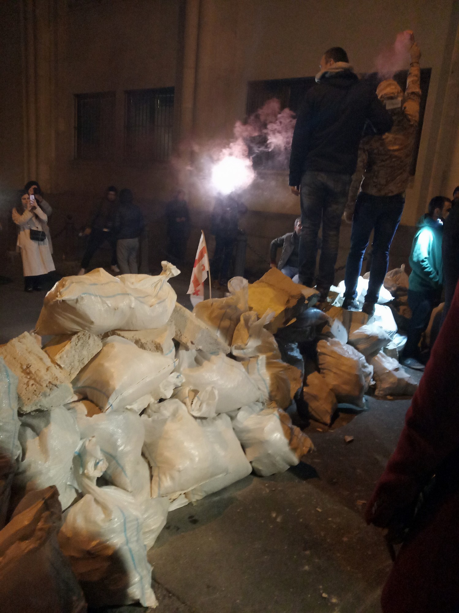 Дух революции в Грузии - IMG_20191117_215542.jpg